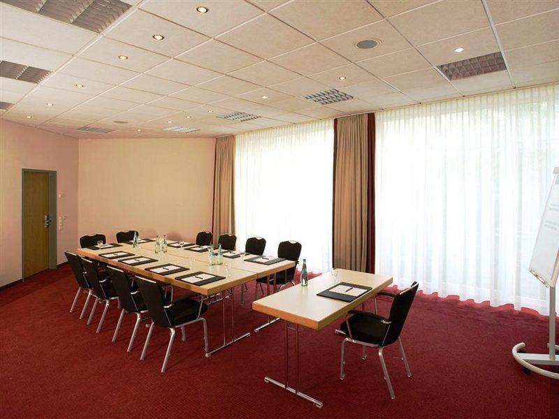 Nh Berlin Potsdam Conference Center Otel Kleinmachnow Dış mekan fotoğraf